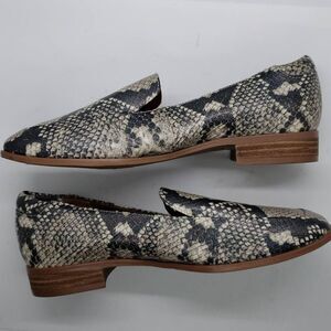 Franco Sarto Woman Flat Shoes Roccia Snake Print Round Toe Size 5.5